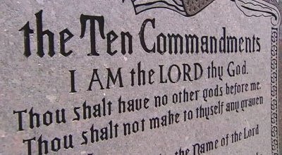 10-те Божи заповеди – извън закона в Оклахома
