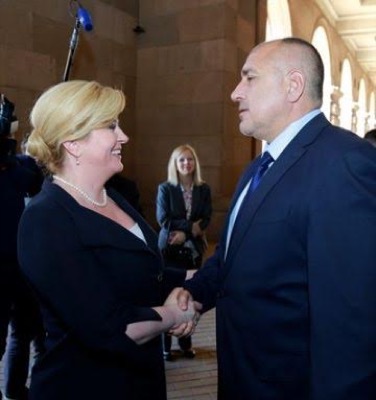 Туитър война срещу хърватската президентка