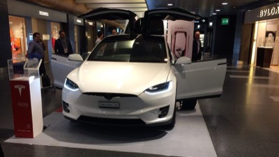 "Тесла" обяви рекордни доставки на автомобили за първото тримесечие на годината