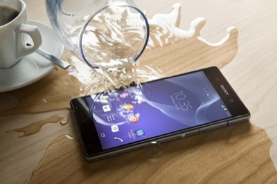 Осъдиха Sony заради водоустойчивостта на телефоните й